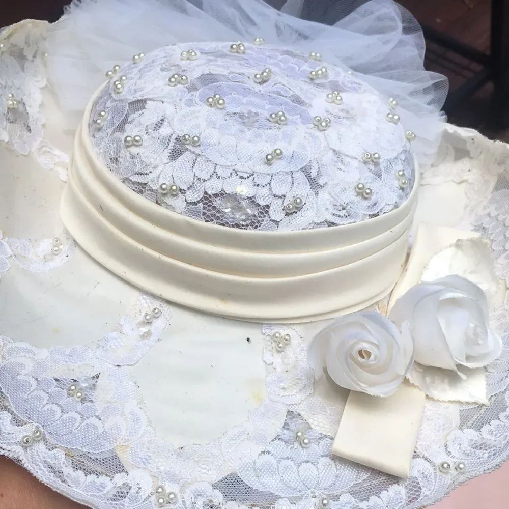 Vintage 1960’s T&G WEDDING HAT WITH VEIL - Picture 12 of 14